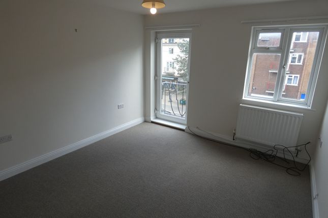 Flat to rent in Sidwell Street, Exeter