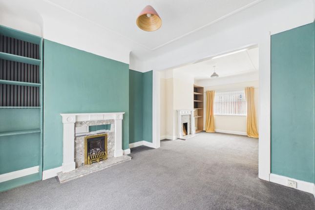 10, Stanford Avenue, Wirral photo 4