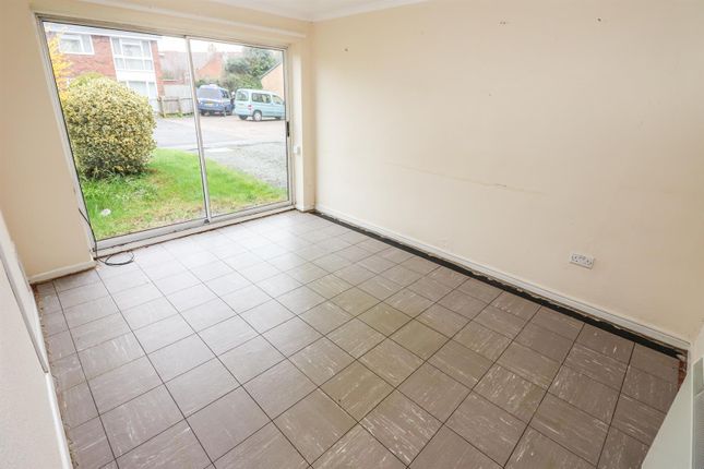 Flat for sale in Vyrnwy Place, Oswestry