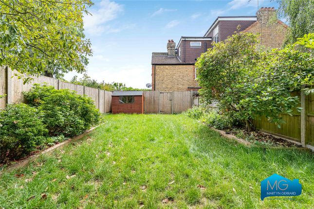 31, Fortis Green, London photo 2