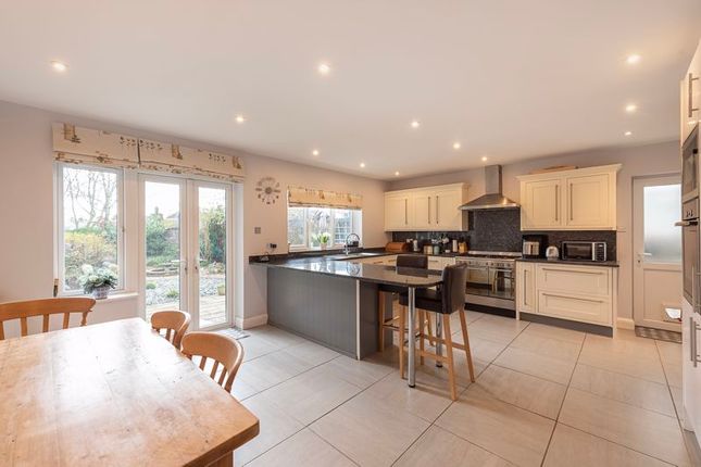 Property for sale in Talbot Road, Aston Clinton, Aylesbury