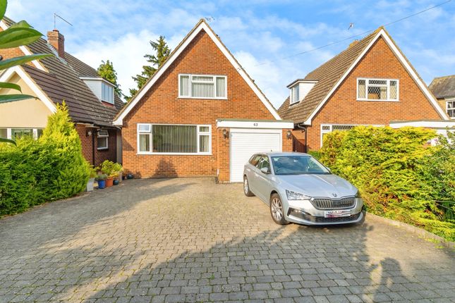 Thumbnail Bungalow for sale in Hexton Road, Barton-Le-Clay, Bedford