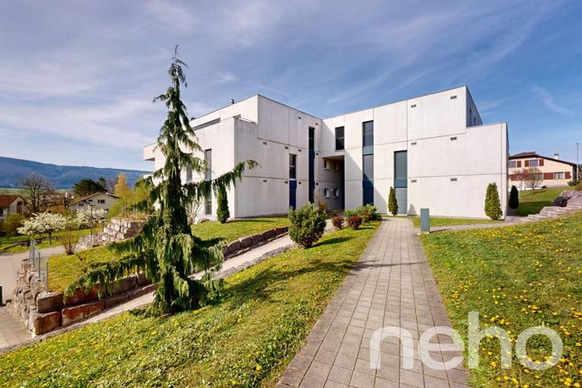 Thumbnail Apartment for sale in Delémont, Canton De Jura, Switzerland