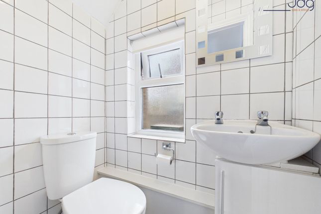 16, Burlington Avenue, Morecambe | Extended family home photo 4