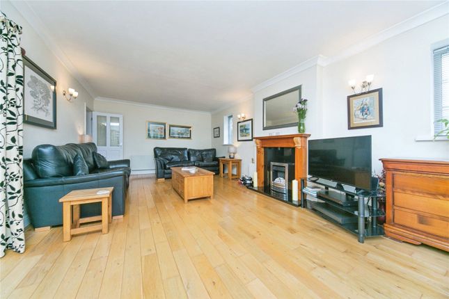 Meadow Nook,, Bryn Maelgwyn Lane, Conwy photo 4