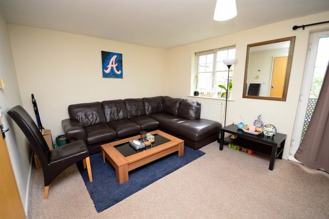 101 Sanderson Villas, Gateshead photo 2