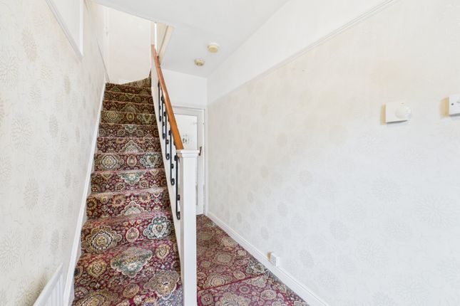 716, Spring Bank West, Hull photo 3