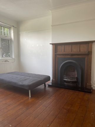 Thumbnail Flat to rent in Bouverie Road, Harrow