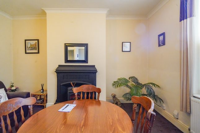 20A, Arundel Street, Wakefield photo 3