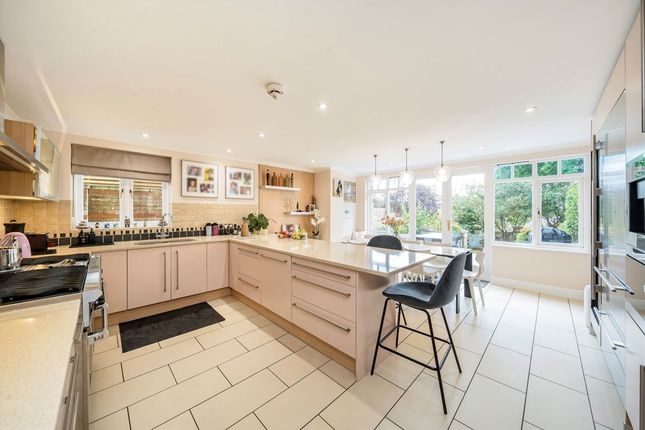 43A, Cottenham Park Road, London photo 4