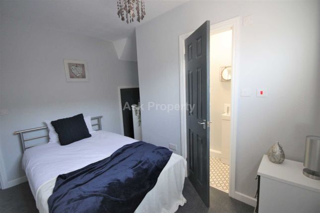 Room to rent in Titchfield Street, Mansfield