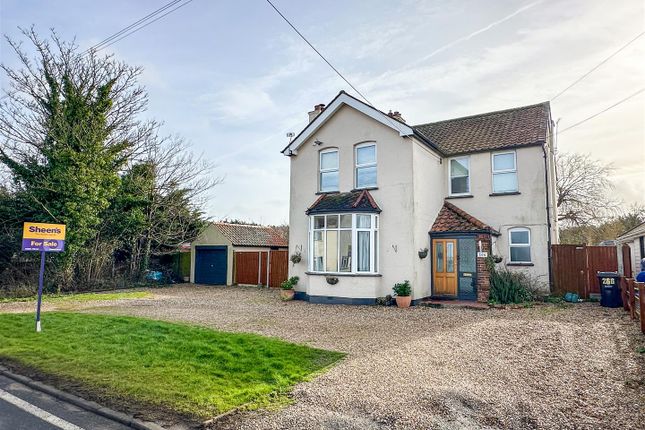 Detached house for sale in Harwich Road, Little Clacton, Clacton-On-Sea