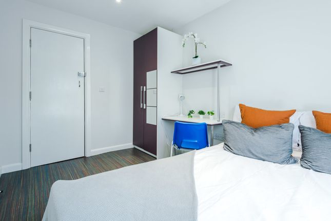 Shared accommodation to rent in Queen Anne Street, Stoke