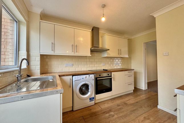 4, Pendennis Road, Torquay photo 3