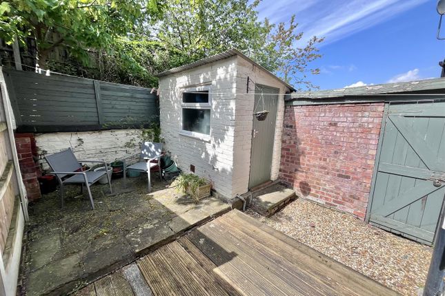 10, Ladyfield Terrace, Wilmslow photo 3