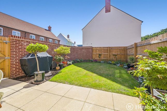 15, Evelyn Road, North Baddesley photo 2