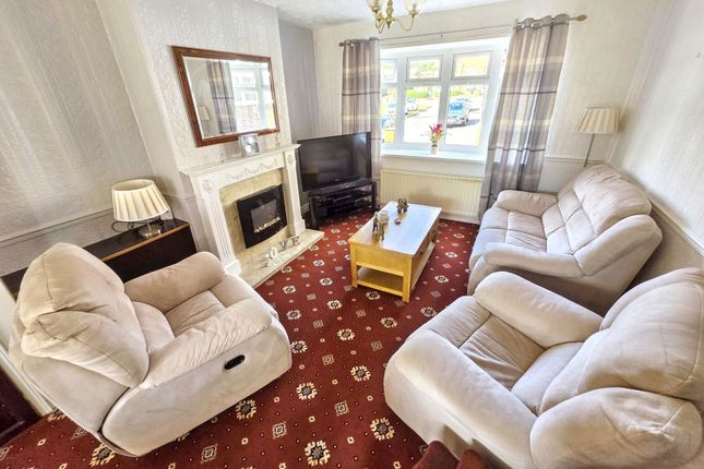 29, Runcorn, Sunderland photo 3