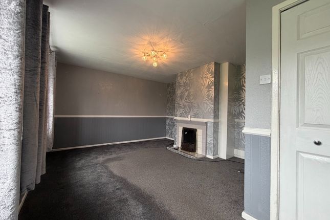 4, Princess Avenue, Alfreton photo 2