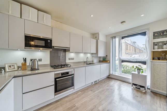 Flat 15, Delphi House, Barnet photo 4