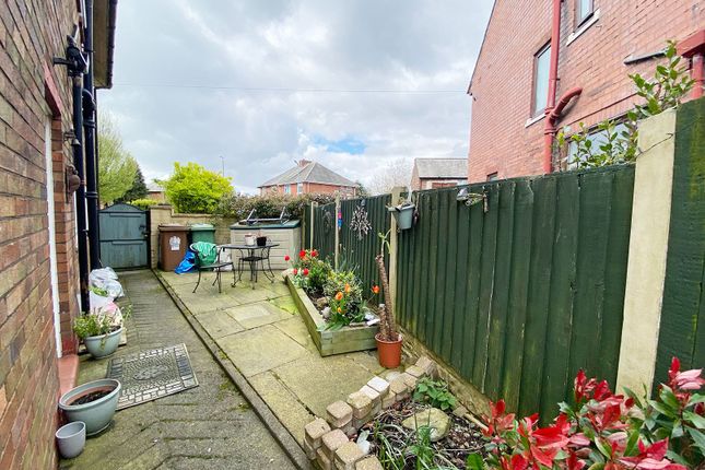Property for sale in Elm Avenue, Ashton-In-Makerfield, Wigan