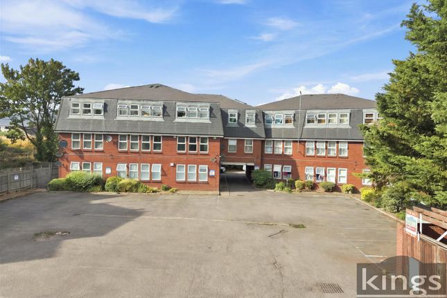 11, Butlers Court, Waltham Cross photo 2