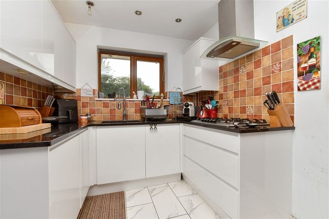 Daymerslea Ridge, Leatherhead photo 3