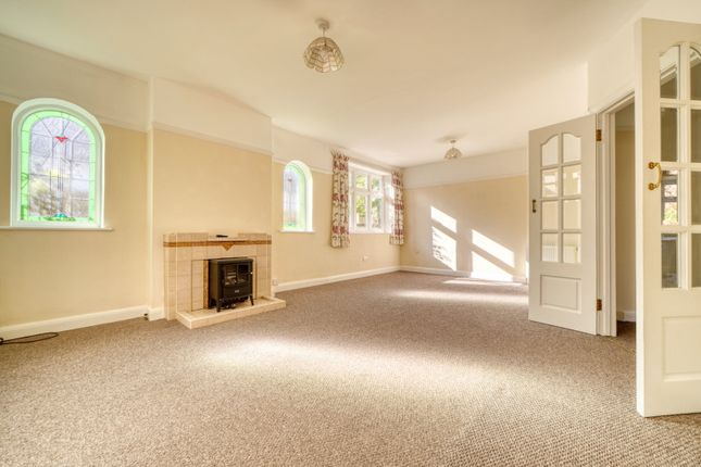 160, Goddington Lane, Orpington photo 3