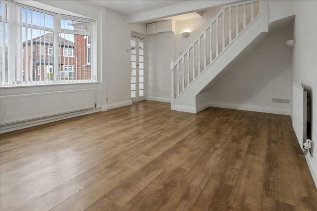 77, Rockwood Crescent, Nottingham photo 5