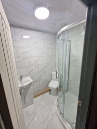 28A, BARRY STREET, BRADFORD photo 3