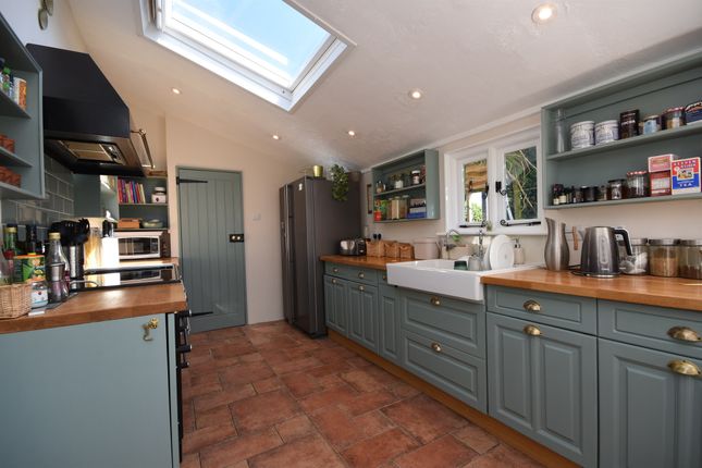 Cottage for sale in South Street, Great Waltham, Chelmsford