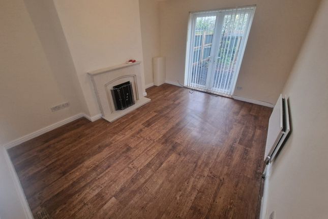 136, Victoria Road, Gateshead photo 2