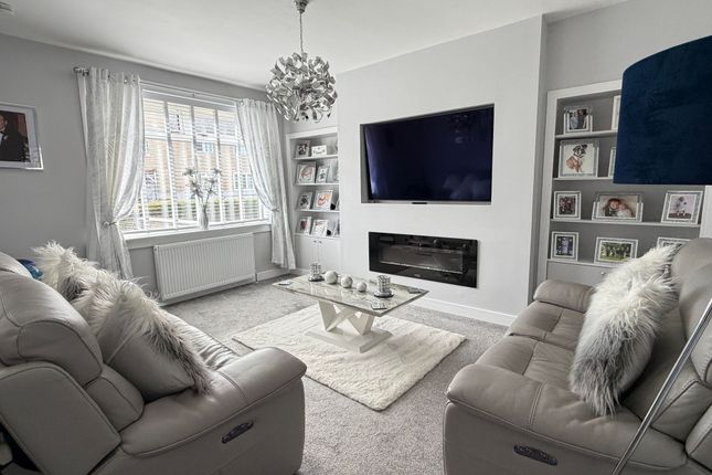15 Woodburn Gardens, Dalkeith photo 4
