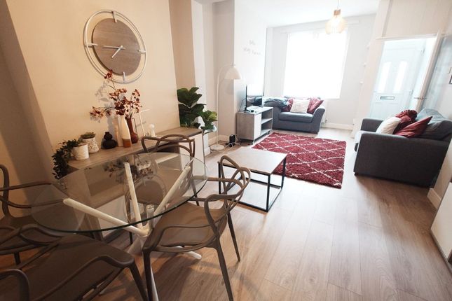 60 Hawkins Street, Liverpool photo 3