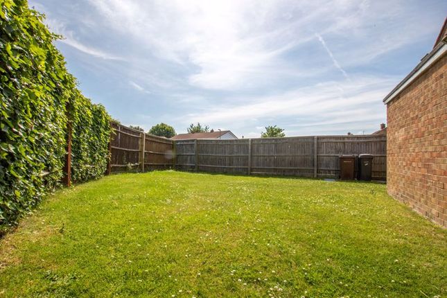 Semi-detached house to rent in Upthorpe Drive, Wantage