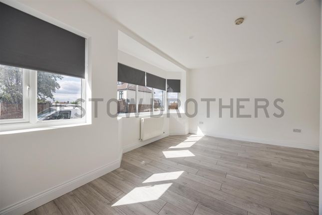 68, Castleton Road, Walthamstow photo 4