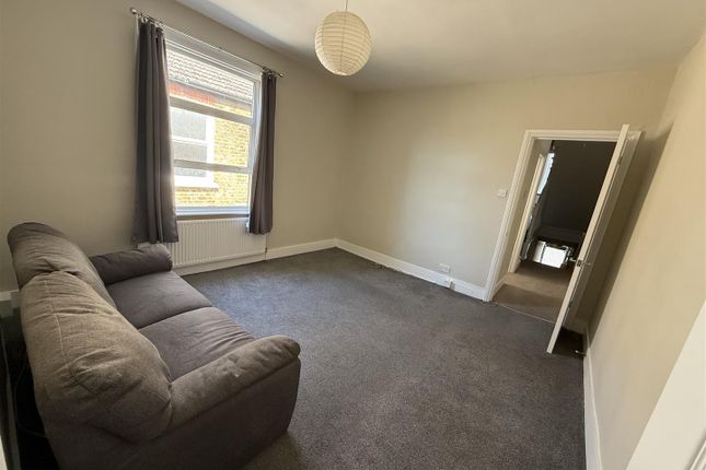 172a, Mitcham Road, London photo 3