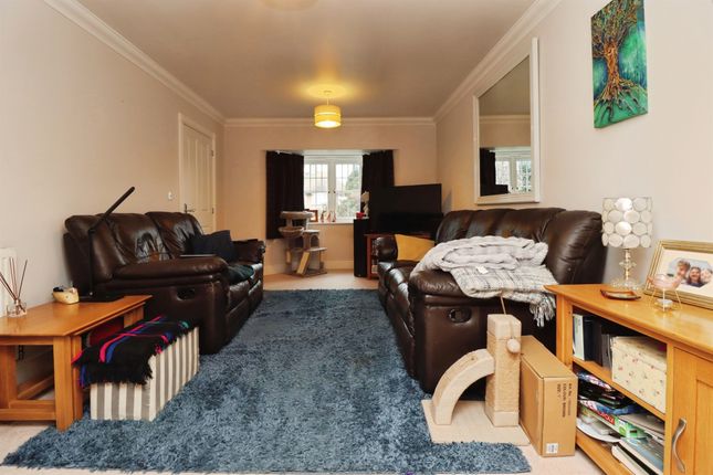 52, Northampton Road, Kettering photo 3