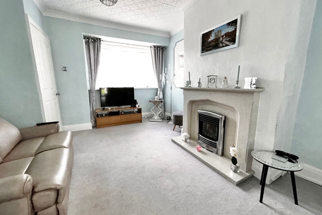 23, Rothbury Gardens, Gateshead photo 2
