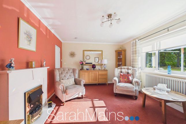 13 Hoylake Avenue, Newcastle Upon Tyne photo 2