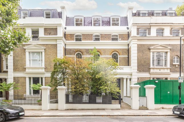 Thumbnail Flat for sale in Craven Hill, London