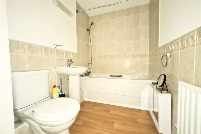 Flat for sale in Romanby Road, Northallerton