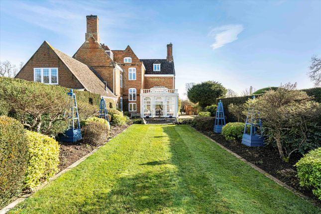 Detached house for sale in Lillingstone Dayrell, Buckinghamshire
