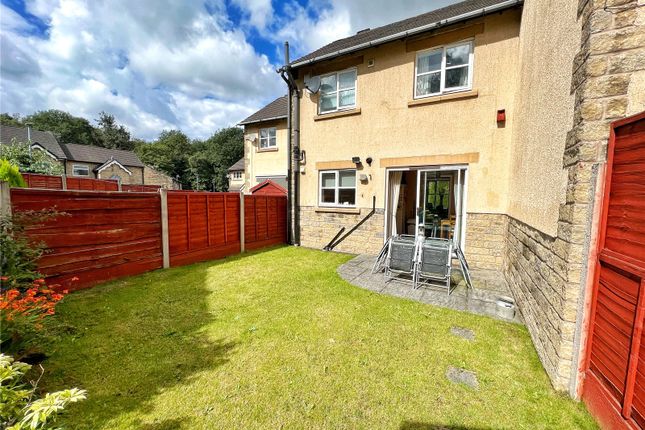 Terraced house for sale in The Spindles, Mossley
