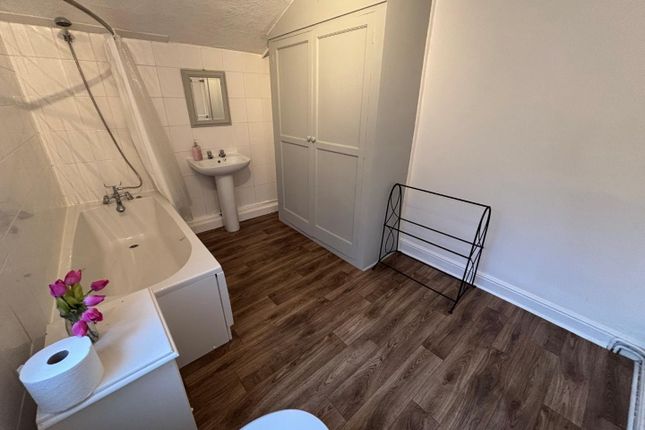 5, Drake Street, Gainsborough photo 4