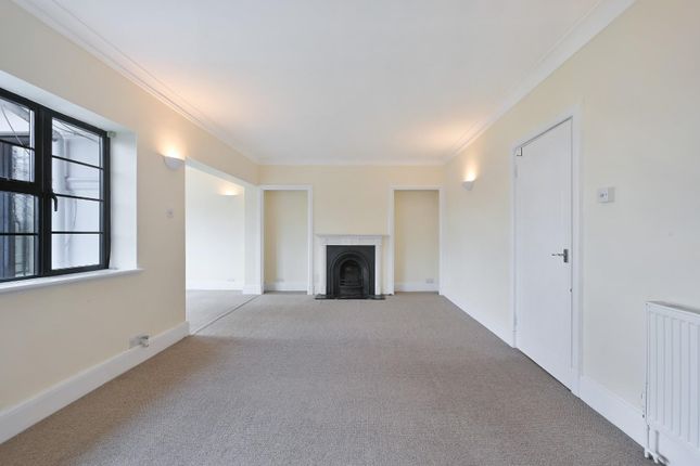 Flat 19, Christchurch Gardens, Christ Church Mount, Epsom photo 4