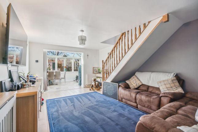 Thorney Leys, Witney photo 2