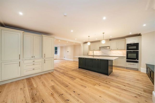 3, North Villas, London photo 2