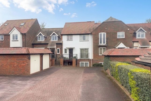 3-bed house on 27 West Quay, Abingdon, £400,000
