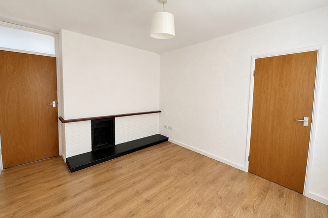 110 Northfield Road, Coventry photo 4