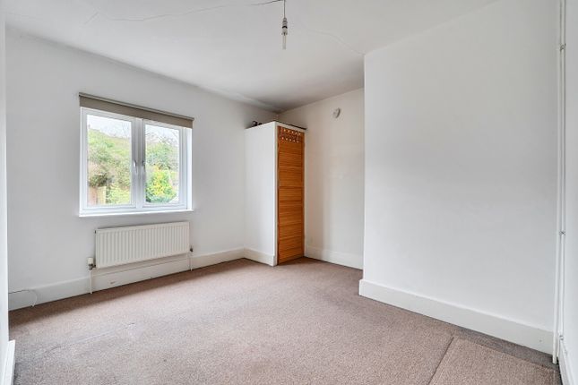 59, Elgar Road, Berkshire photo 4